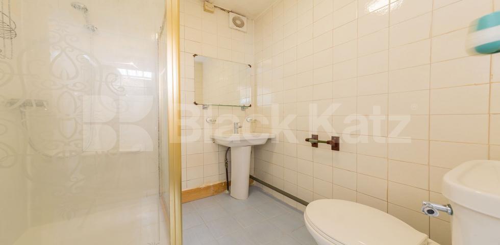 			Great 1 bedroom, 1 Bedroom, 1 bath, 1 reception Flat			 Fairfax Mews, Turnpike Lane / Harringey